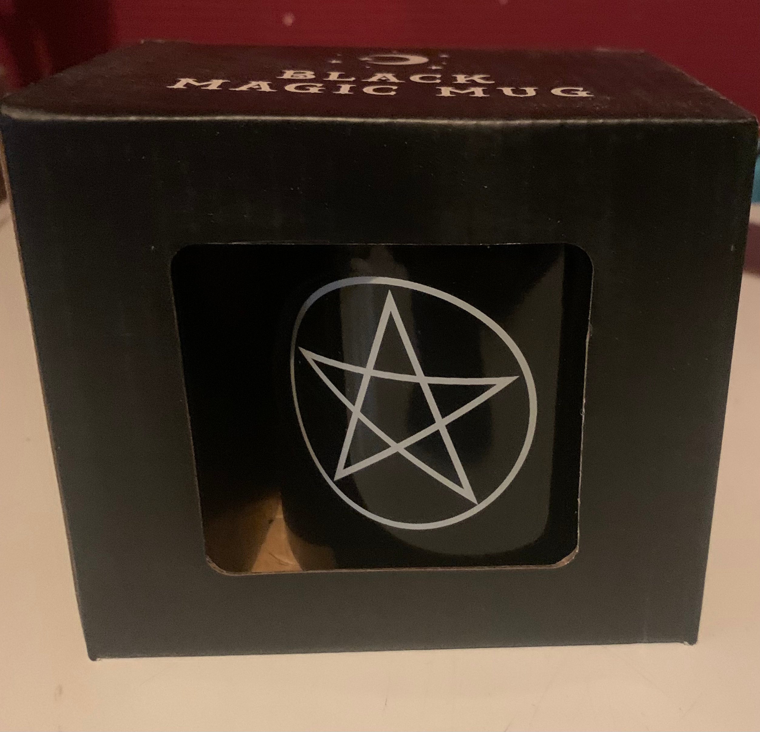 Mug black magicien